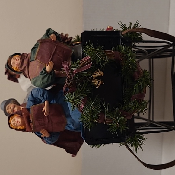 Vintage Traditions Fabric Mache Caroling Family In Carriage Centerpiece - Picture 14 of 17